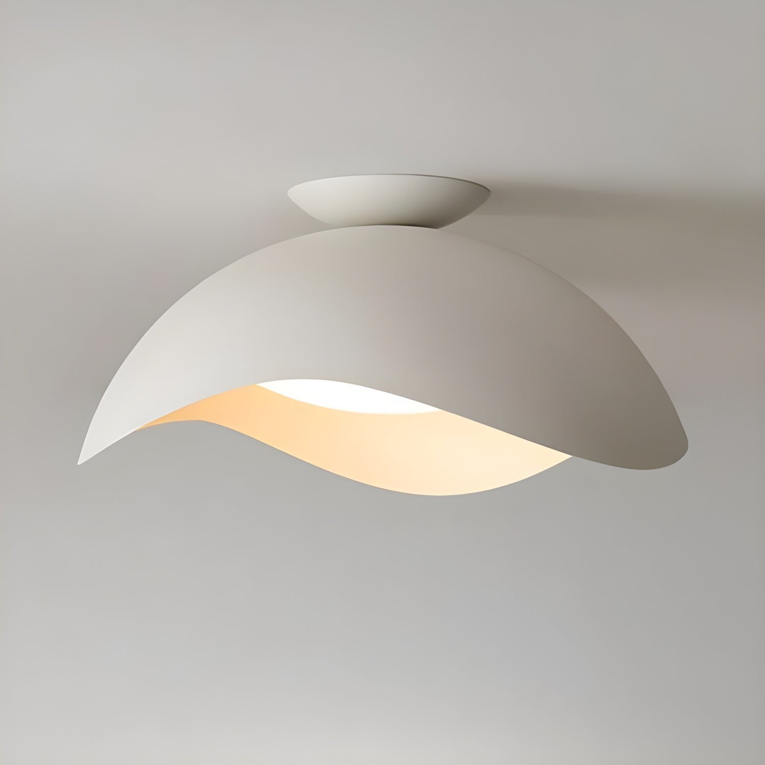Simple Wave Ceiling Light K661