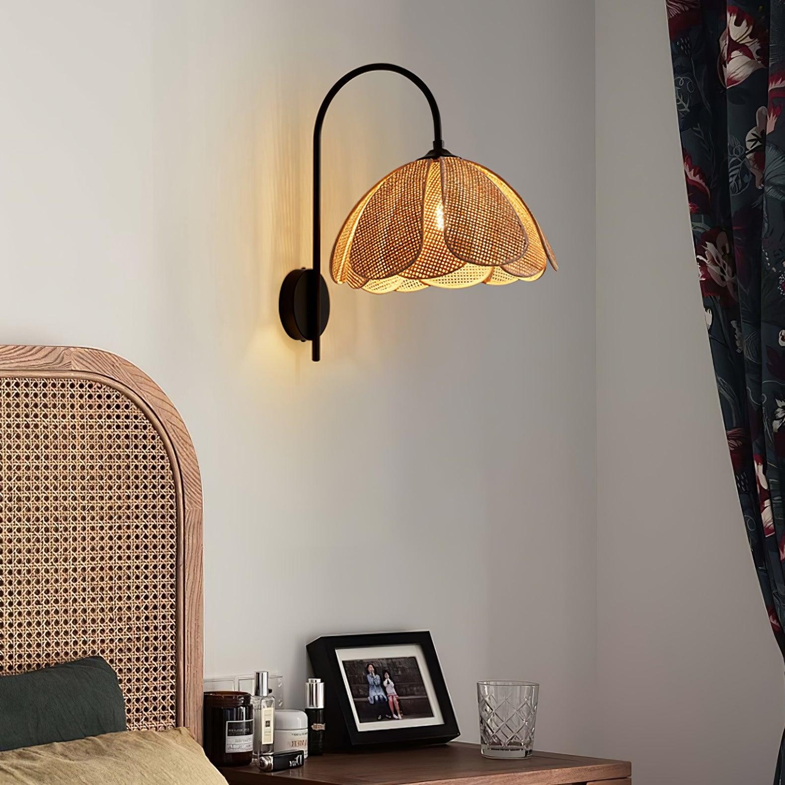 Rattan Petal Wall Lamp K613