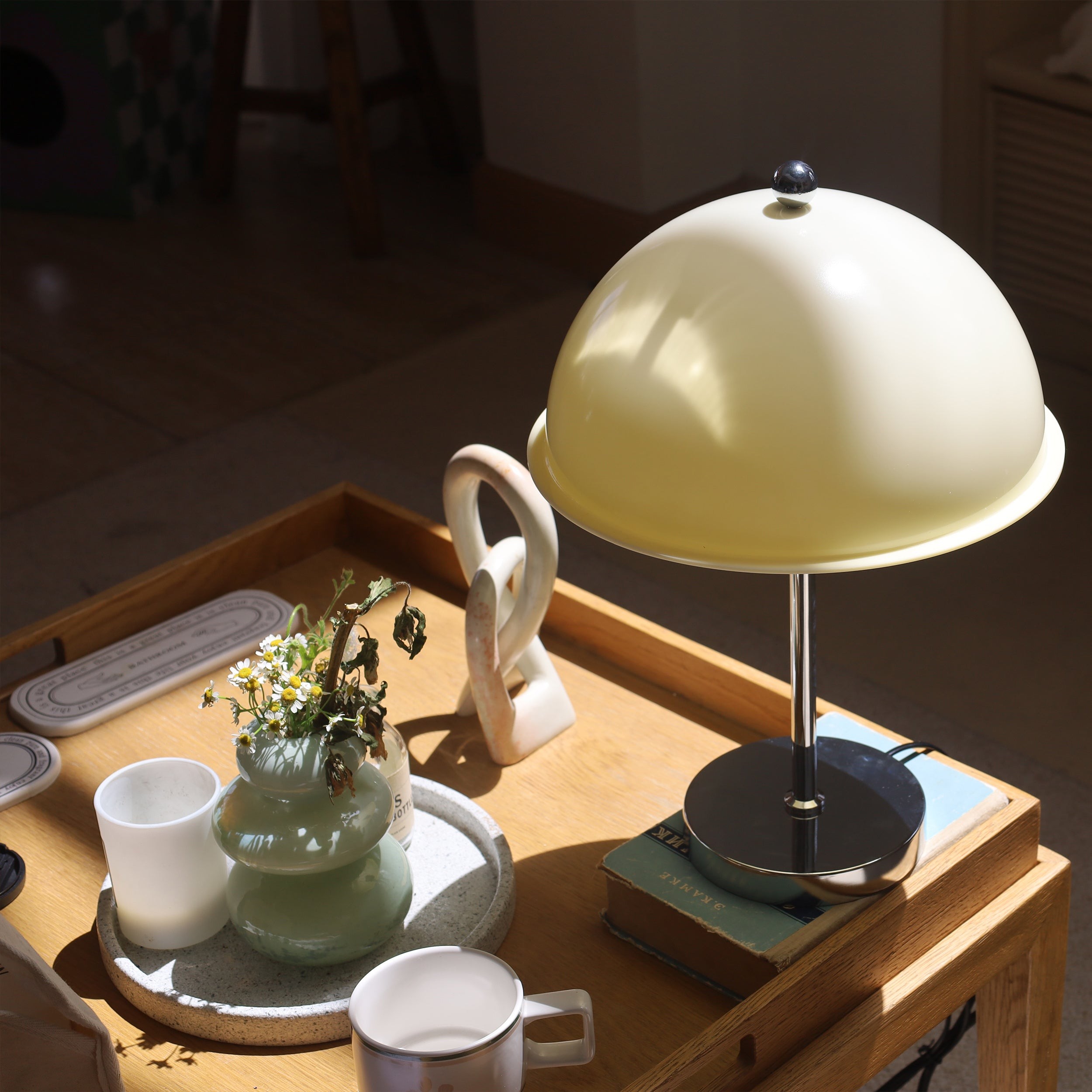 Edinburgh Table Lamp K1014