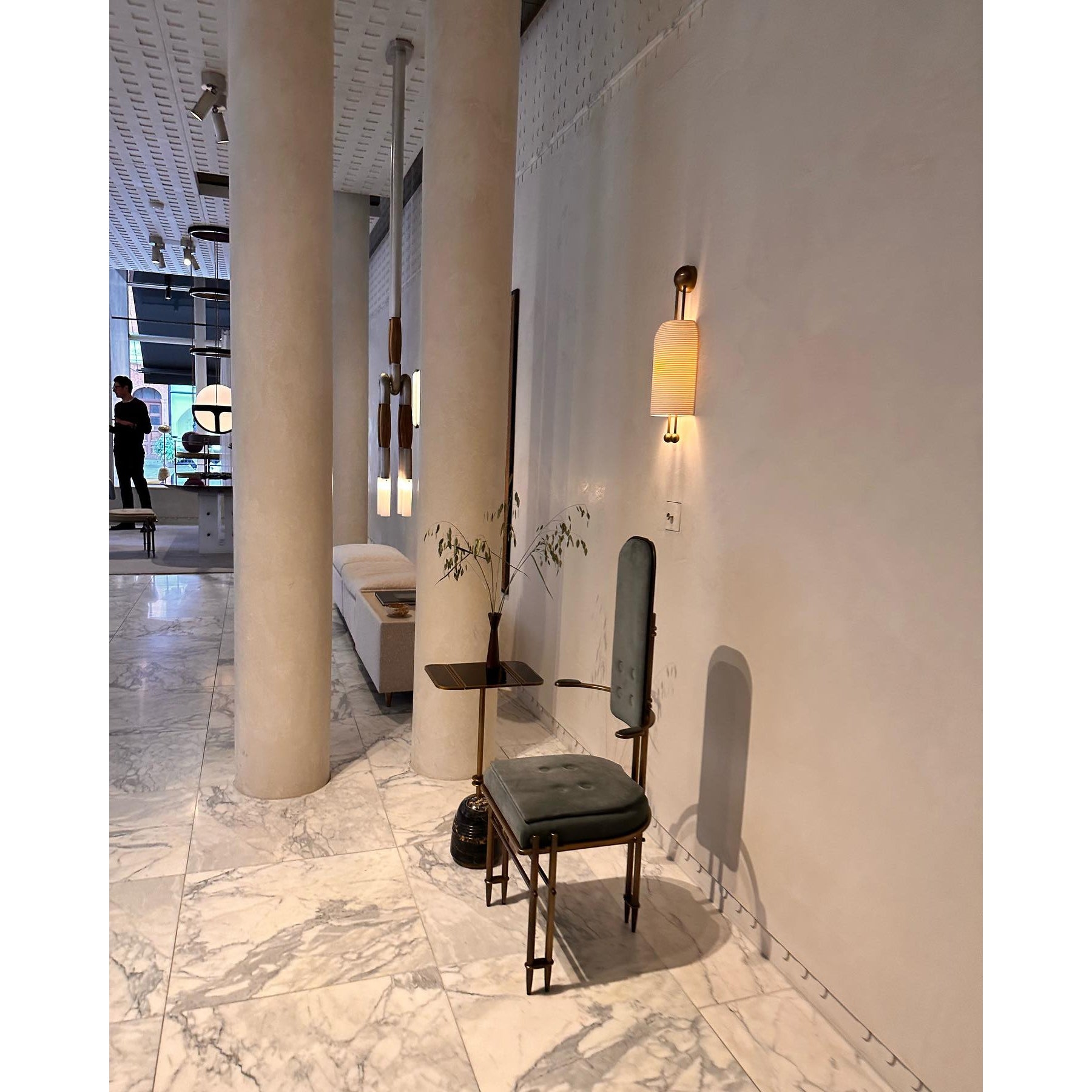 Lantern Glass Sconce D478