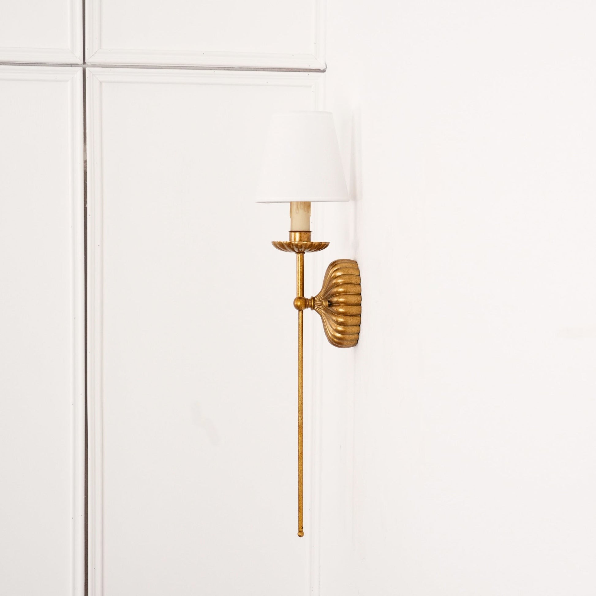 Catina Metal Wall Sconce with Fabric Shade – Stylish Accent Lighting for Home K1181