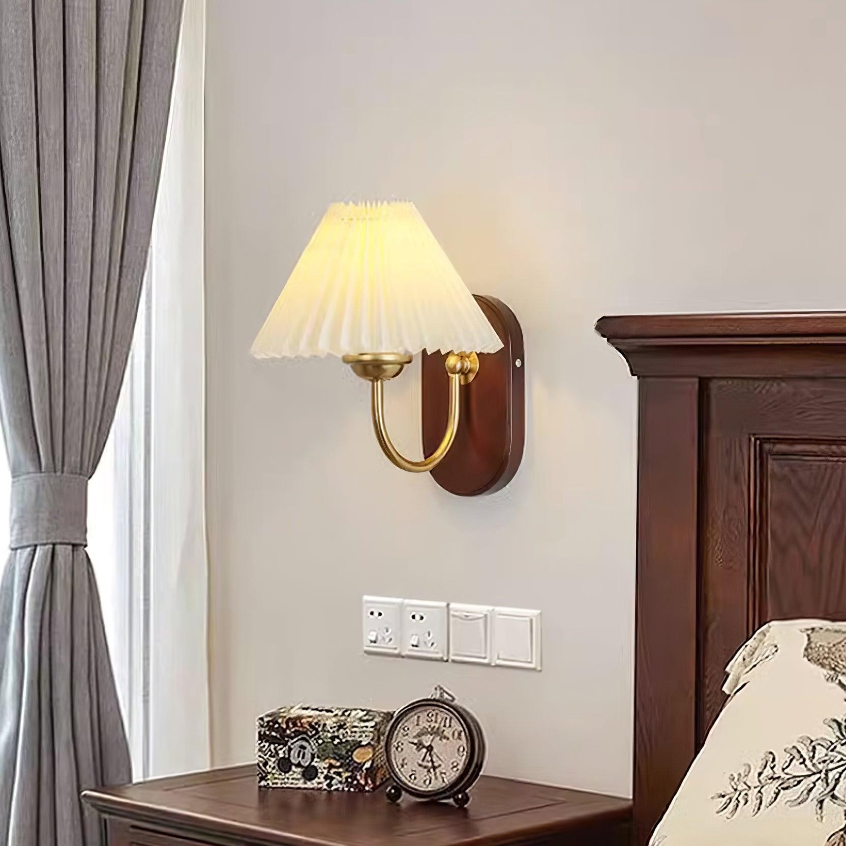 Modern Fashion Wall Lamp for Bedroom K466