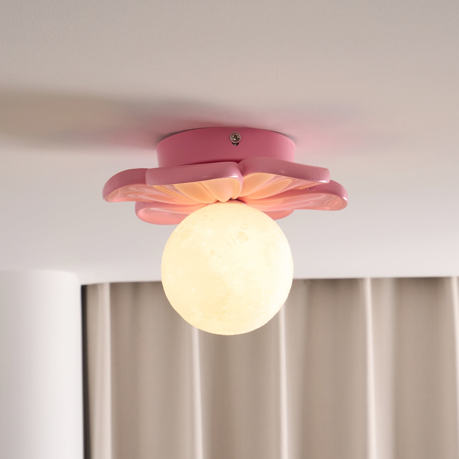 Cream Bloom Flower Ceiling Lamp D408