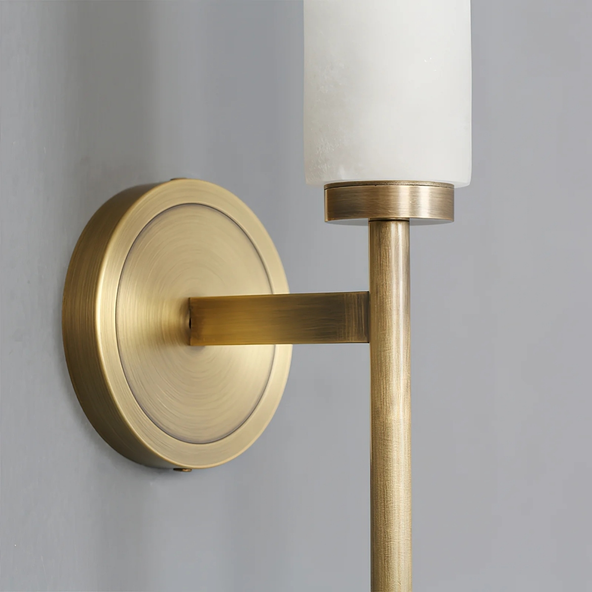 Luxellea Wall Lamp Slim Rod Round Plate Lighting Minimalist Modern Style for Any Room K2386
