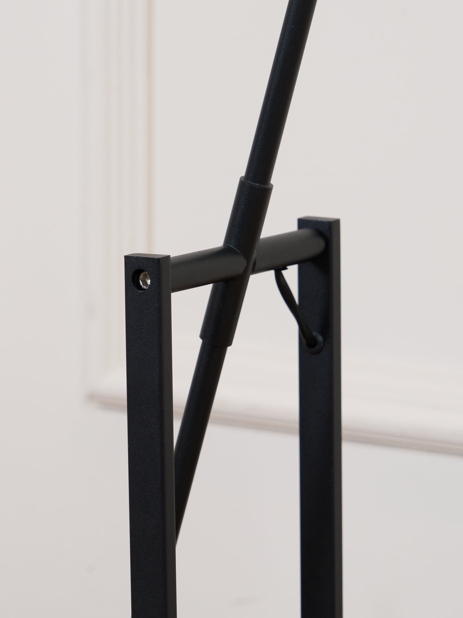 Nordic Creative Inclined Metal Floor Lamp K779