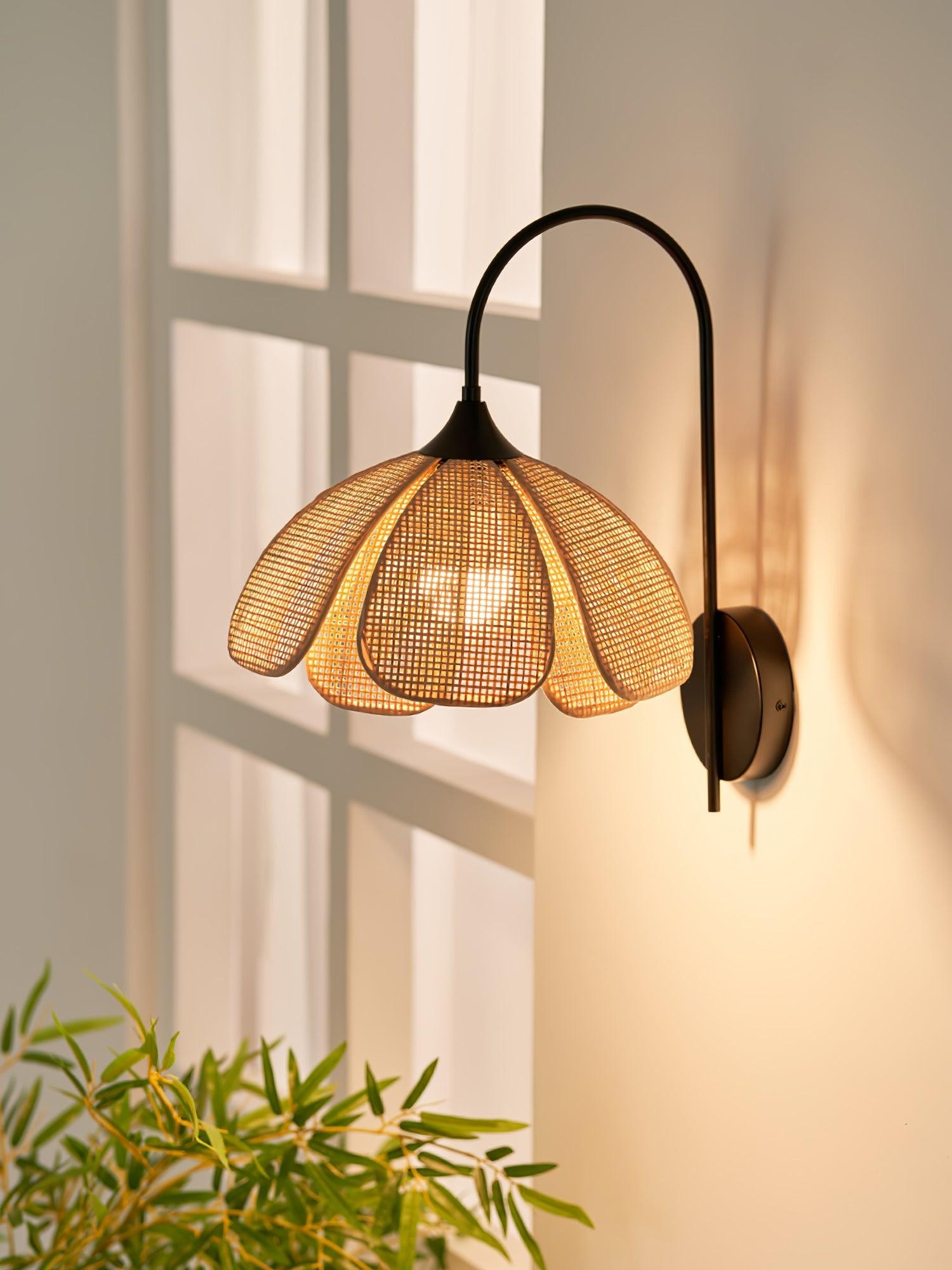 Rattan Petal Wall Lamp K613