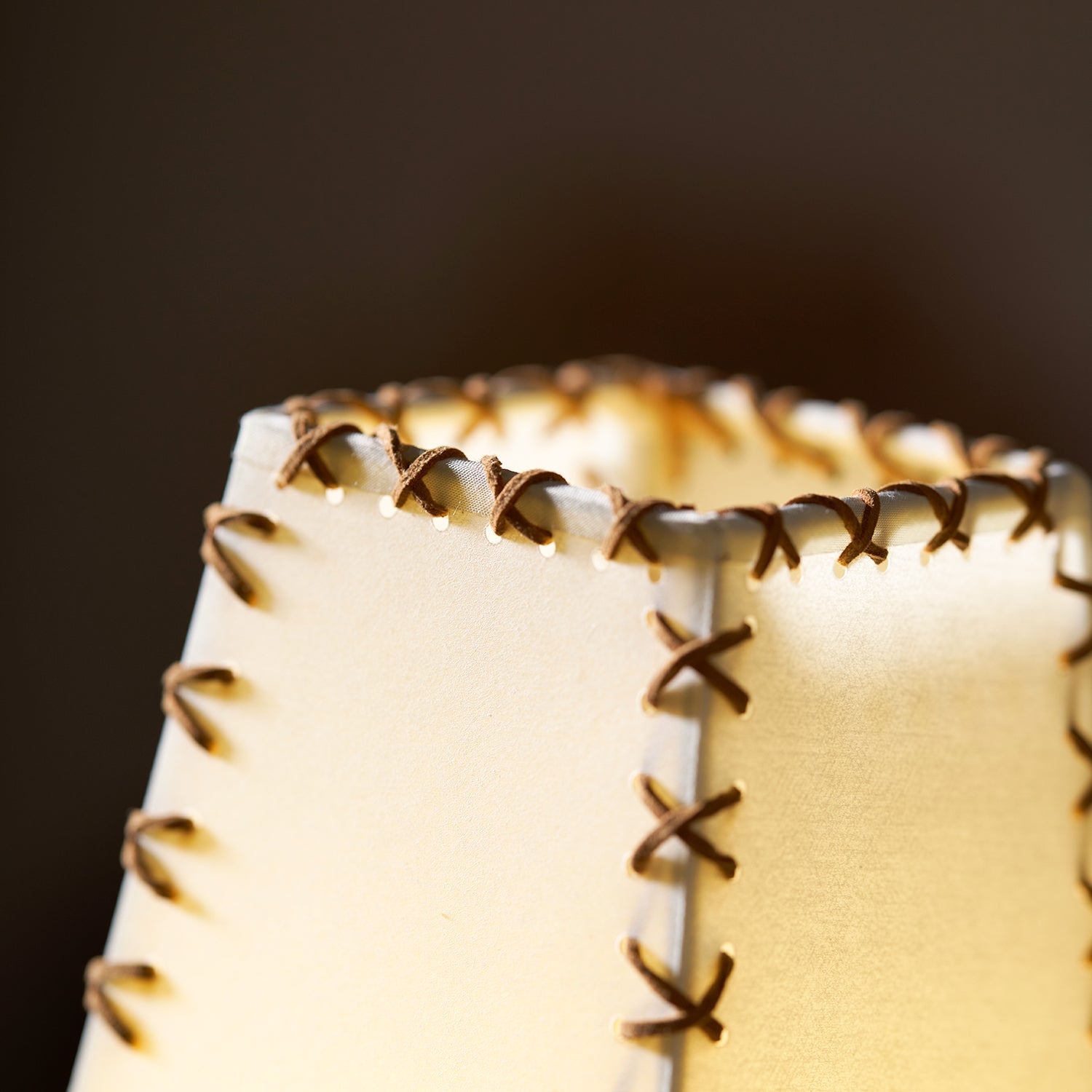 Parchment Table Lamp D677