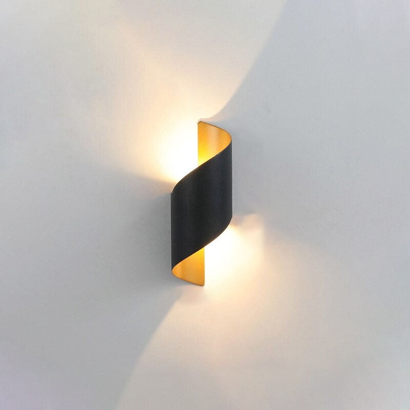 Modern Curl Twisted LED Wall Light K517