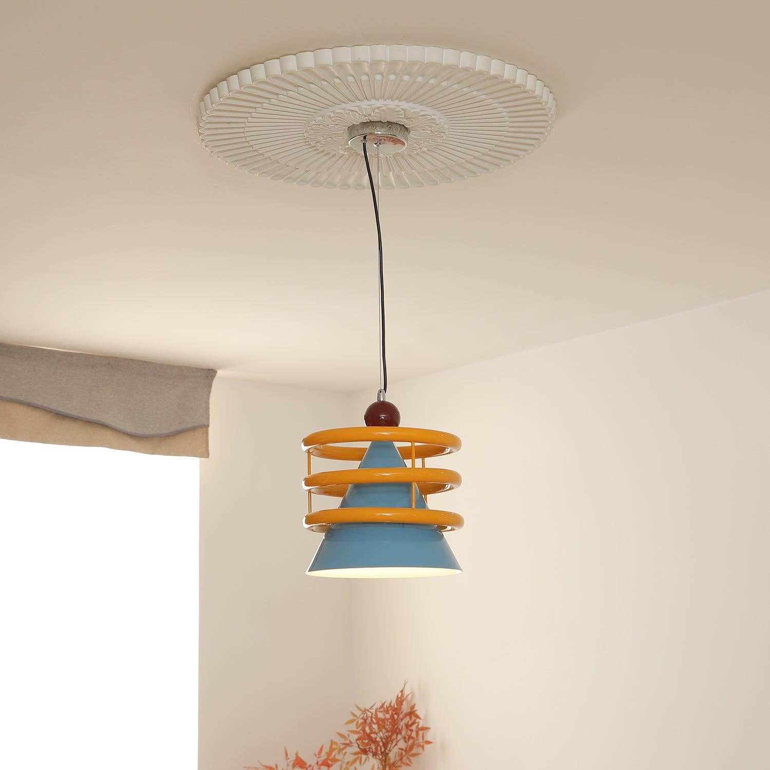 Sowden Pendant Lamp D43
