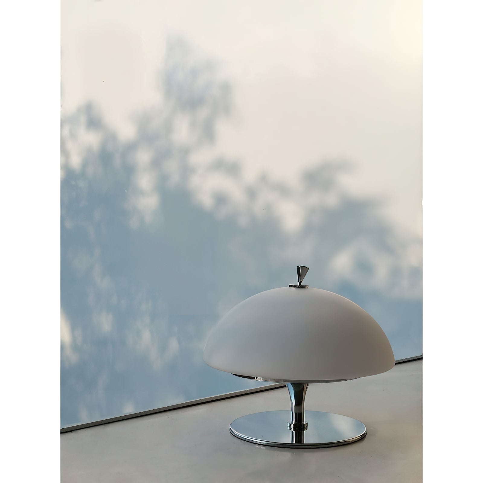 Beret Table Lamp (Built-in Battery) D710