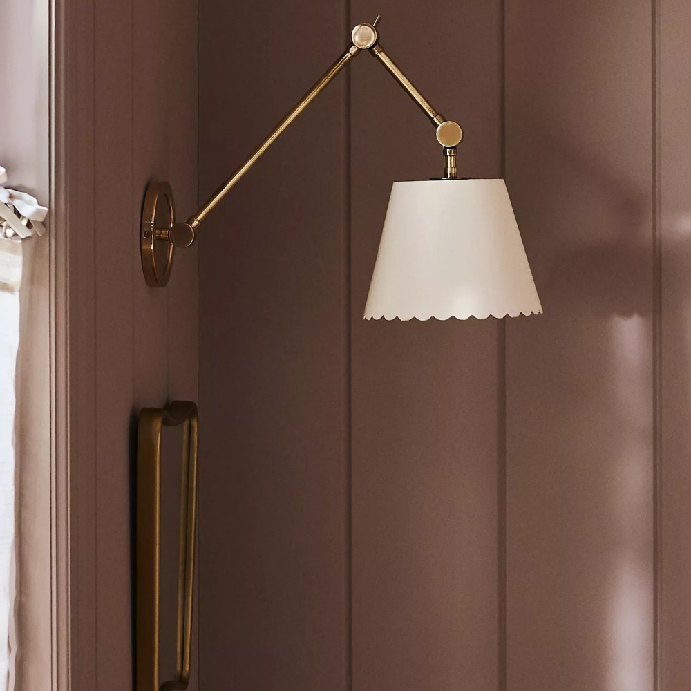 Foldray Scalloped Leather Wall Sconce – Modern Task Lighting For Reading Nook K1198