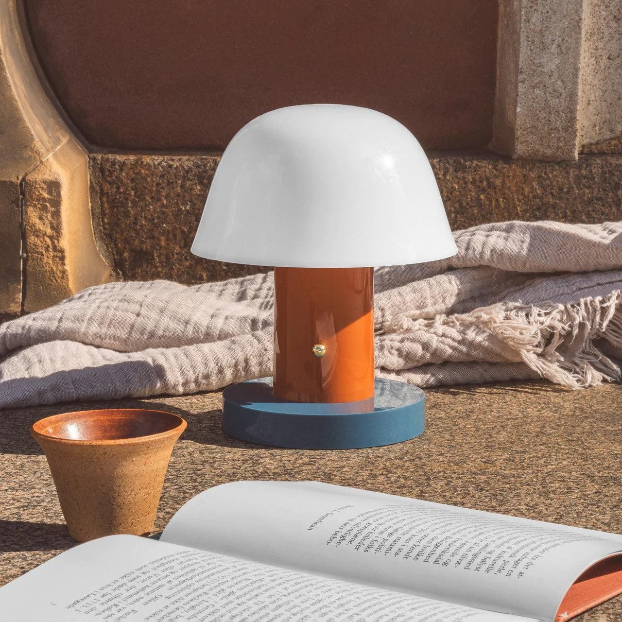 Minimalist Mushroom Cordless Table Lamp K533