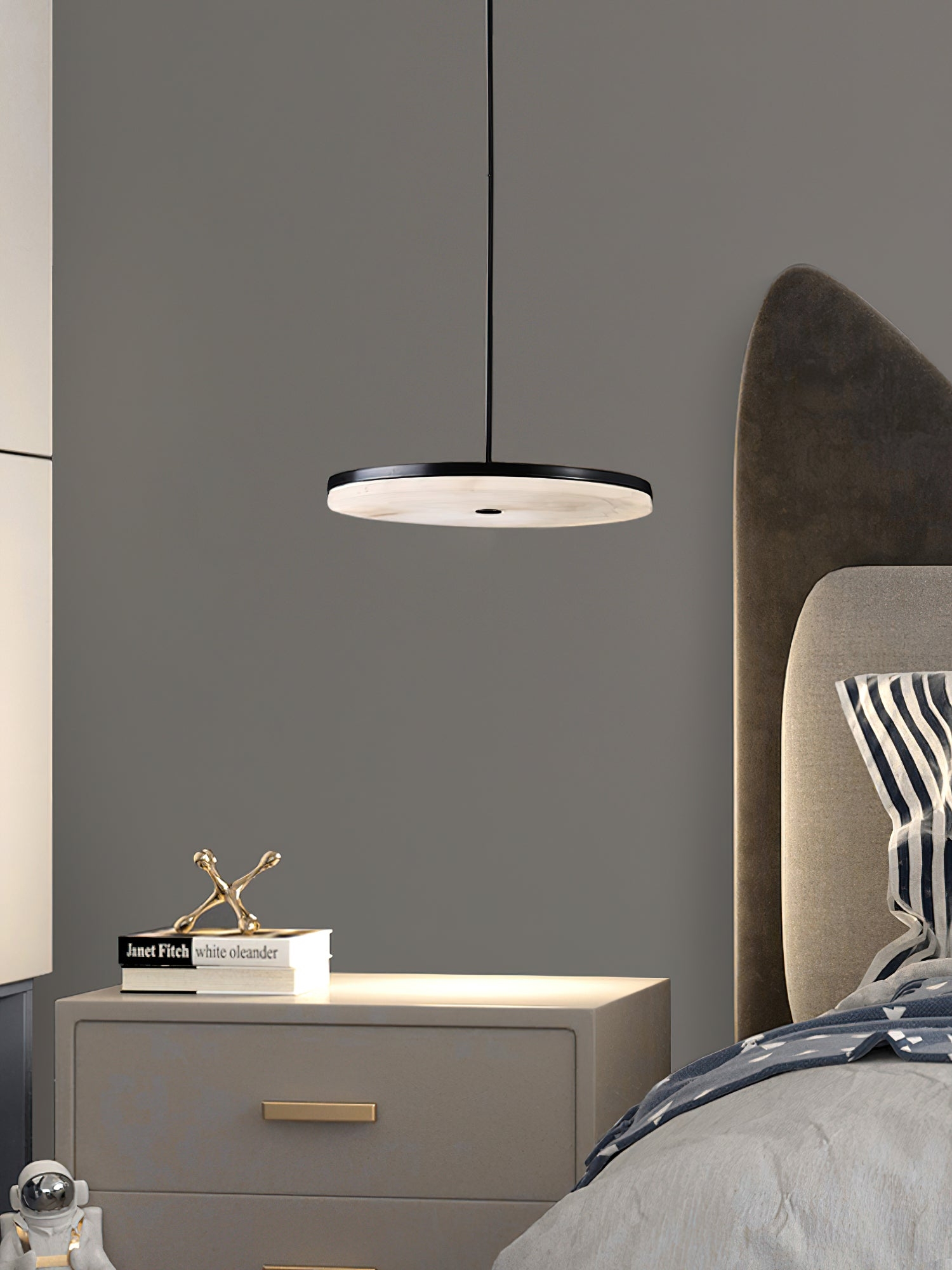 Wyatt Alabaster Pendant Light D427
