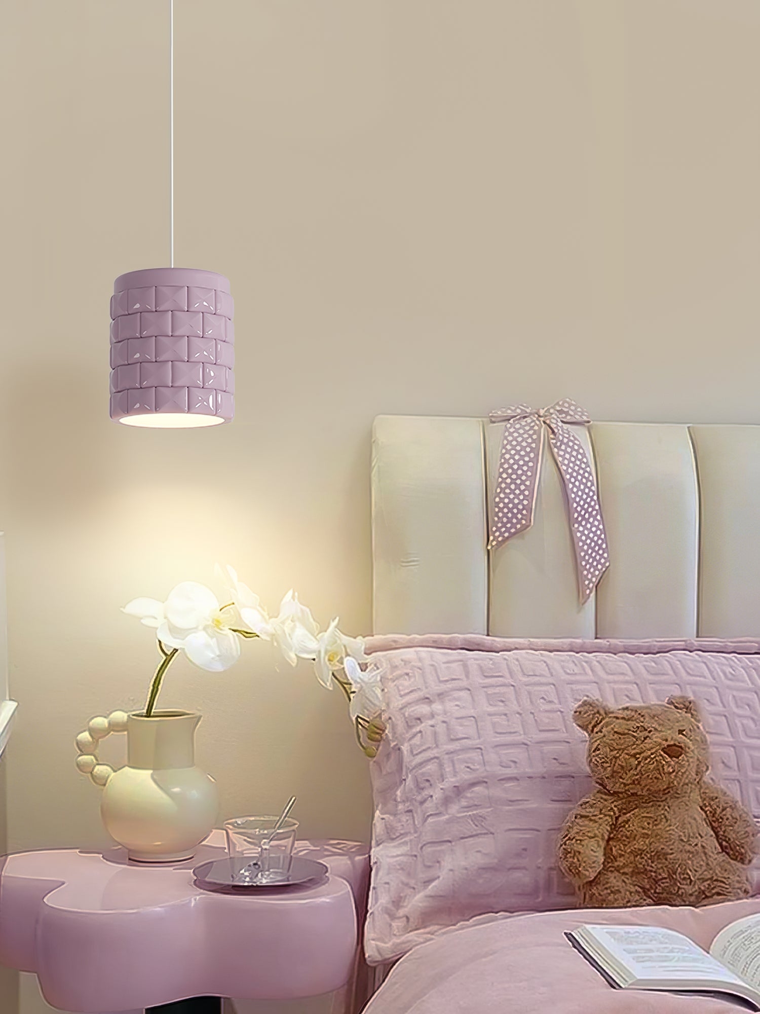 Lysne Girl Pendant Lamp D410