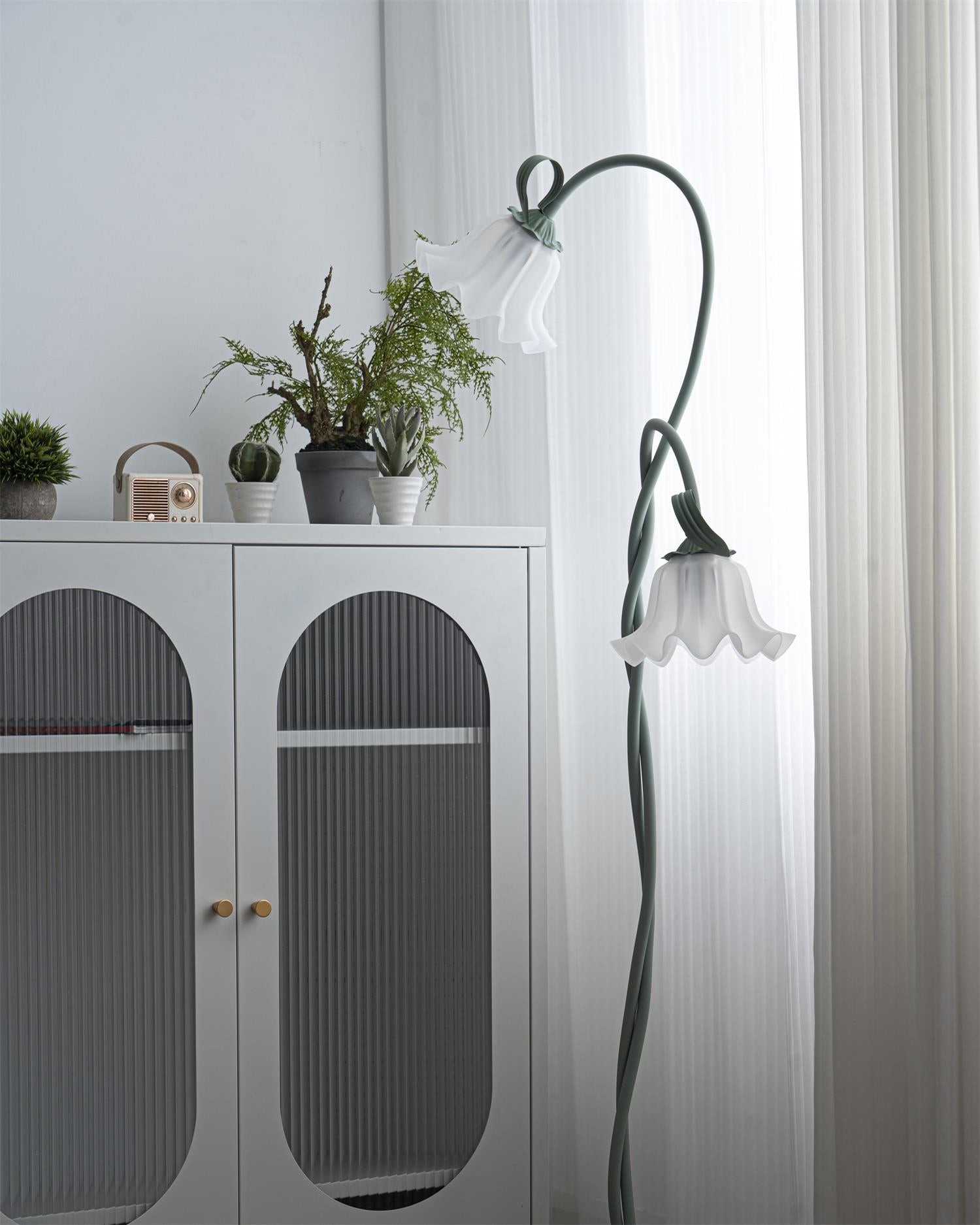 Creative Multi-Head Winding Flower Shape Floor Lamp K286