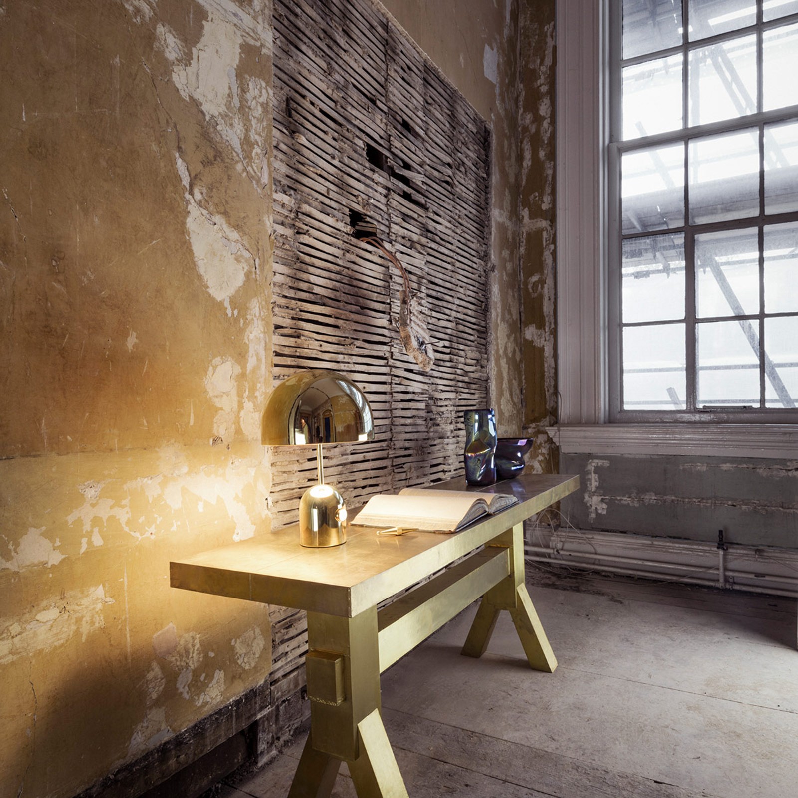 Bell Table Lamp