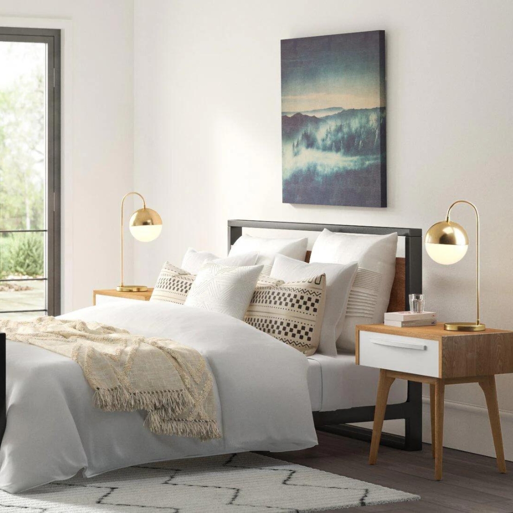 Golden Foliage Elegance Table Lamp D843