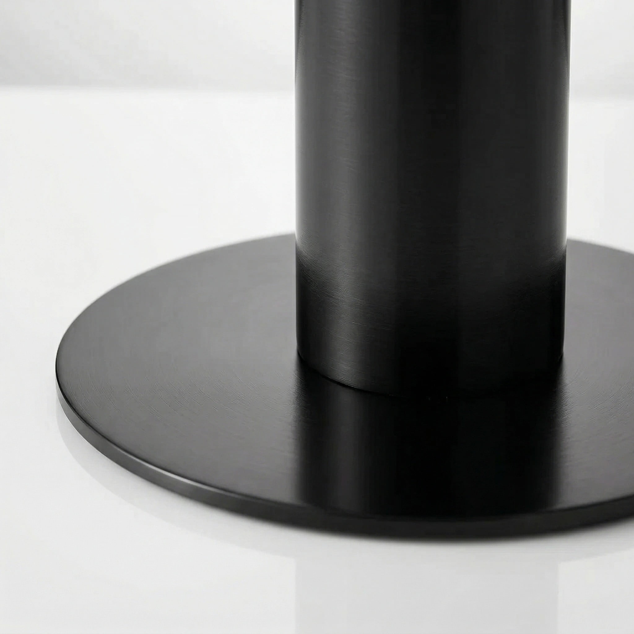 Virelith Modern Contemporary Table Lamp - Elegant Metal Base Desk Lamp for Bedroom and Lounge K2391