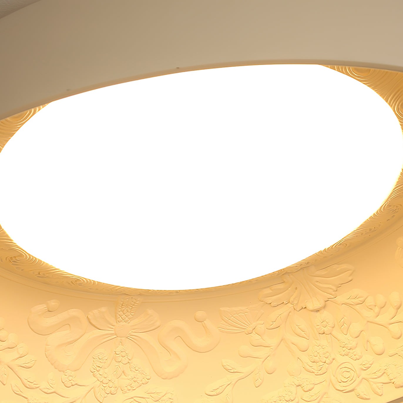 French Romantic Carved Round LED Ceiling Lamp K471