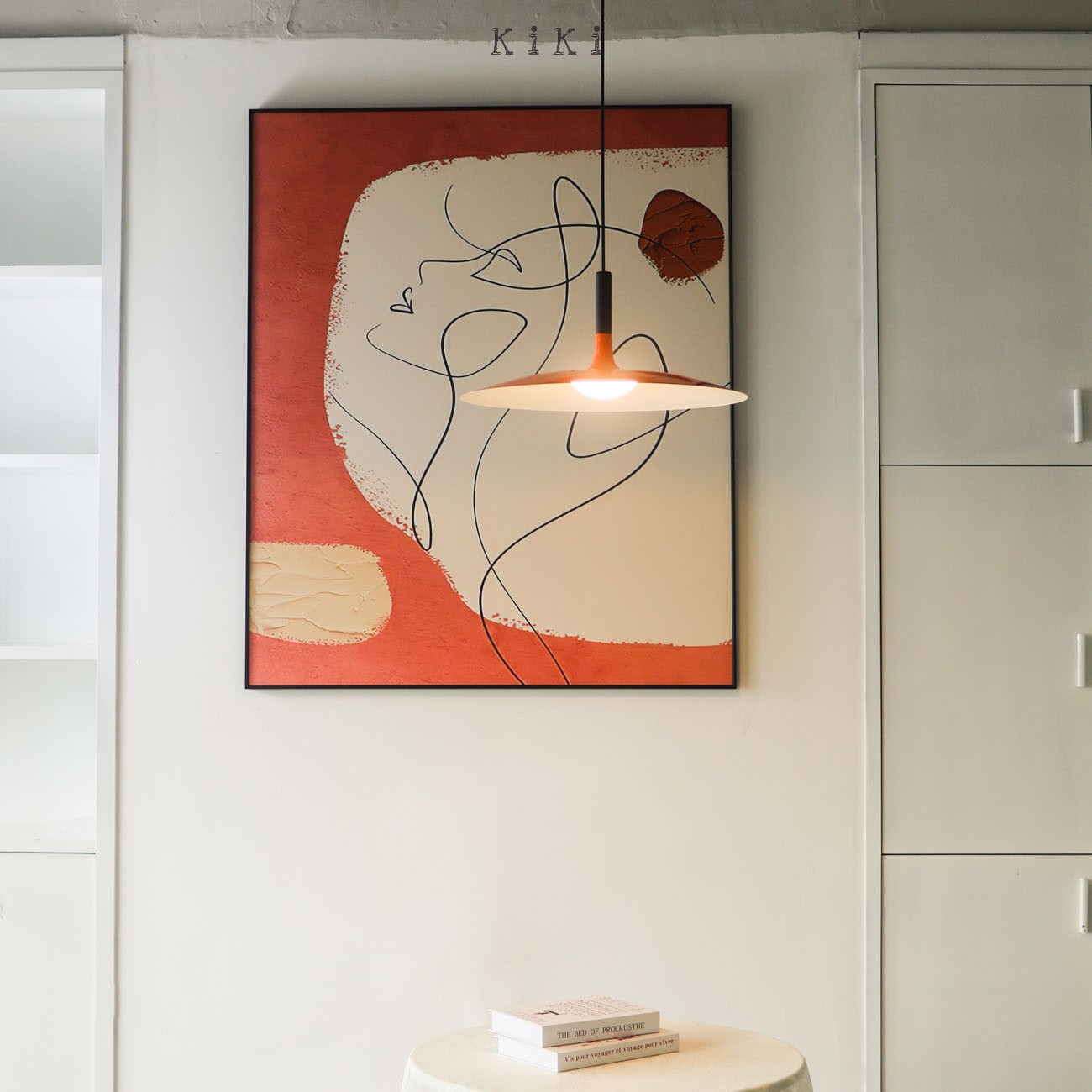 Vibrant Aplomb Large Pendant Light - Stylish Round Disc Pendan Light for Modern Interiors