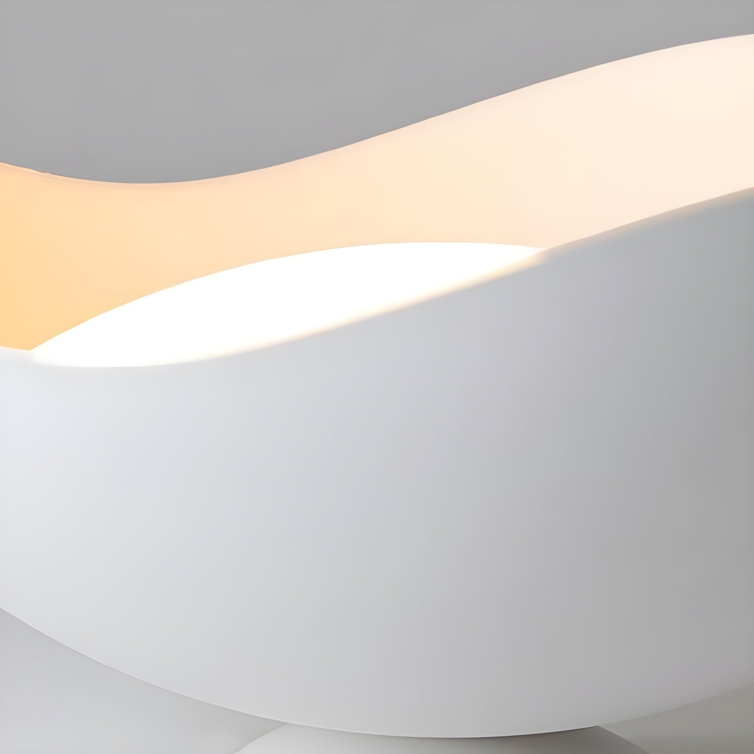 Simple Wave Ceiling Light K661