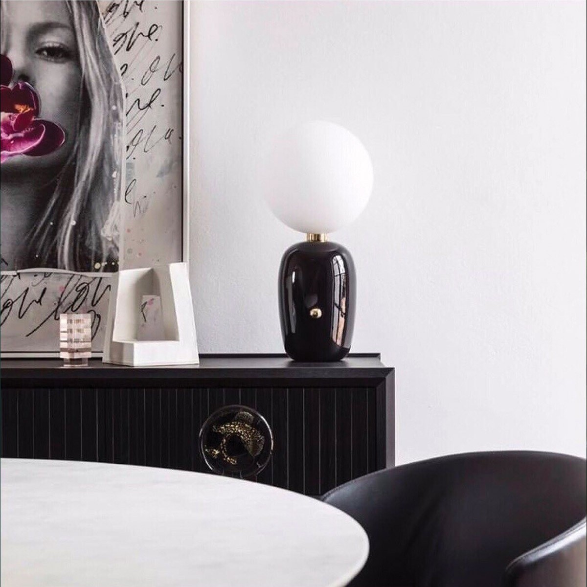 Aballs Table Lamp