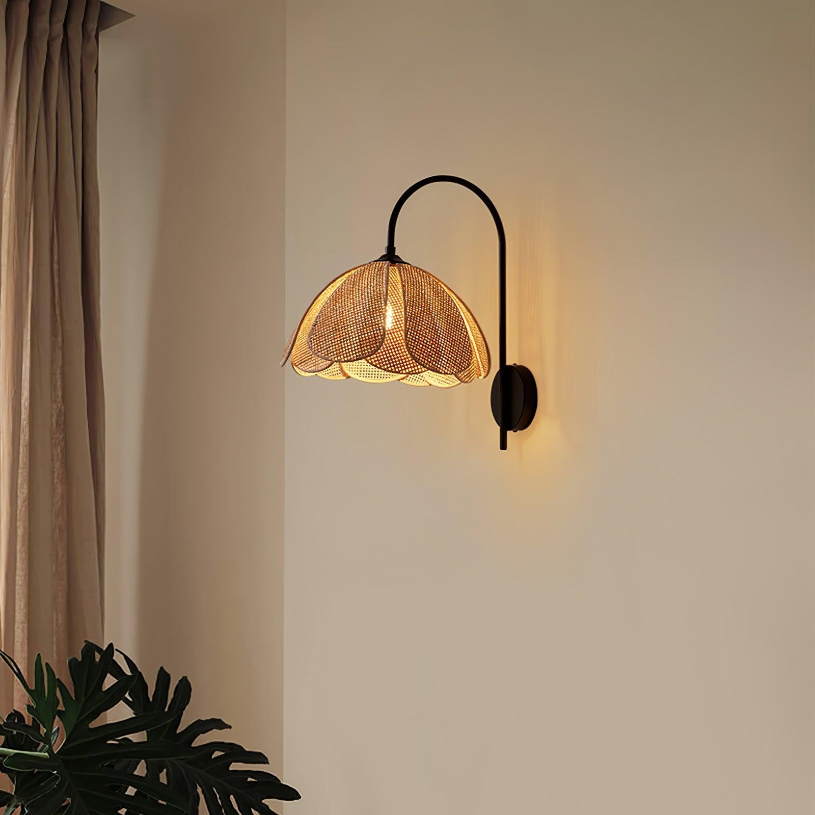 Rattan Petal Wall Lamp K613