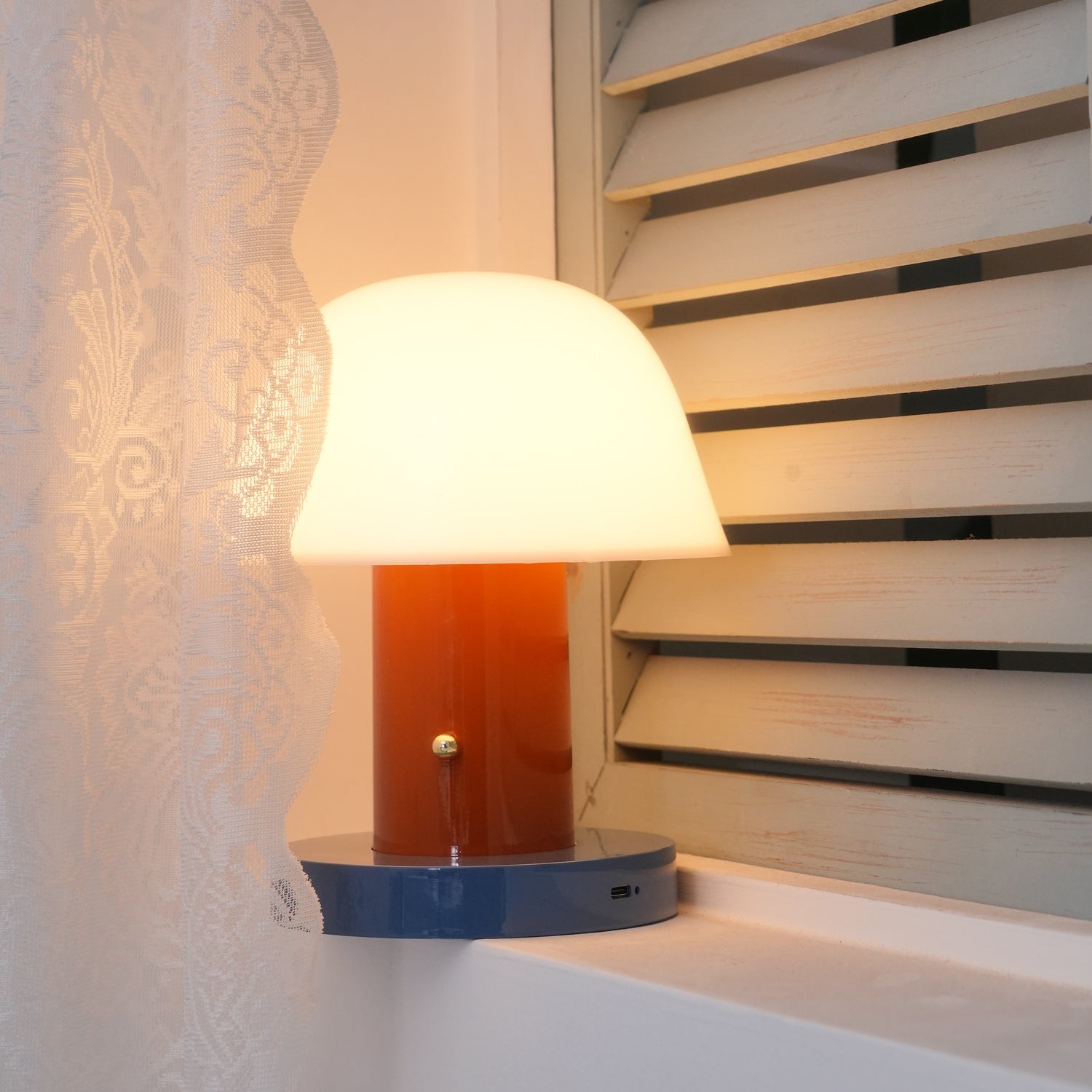 Minimalist Mushroom Cordless Table Lamp K533