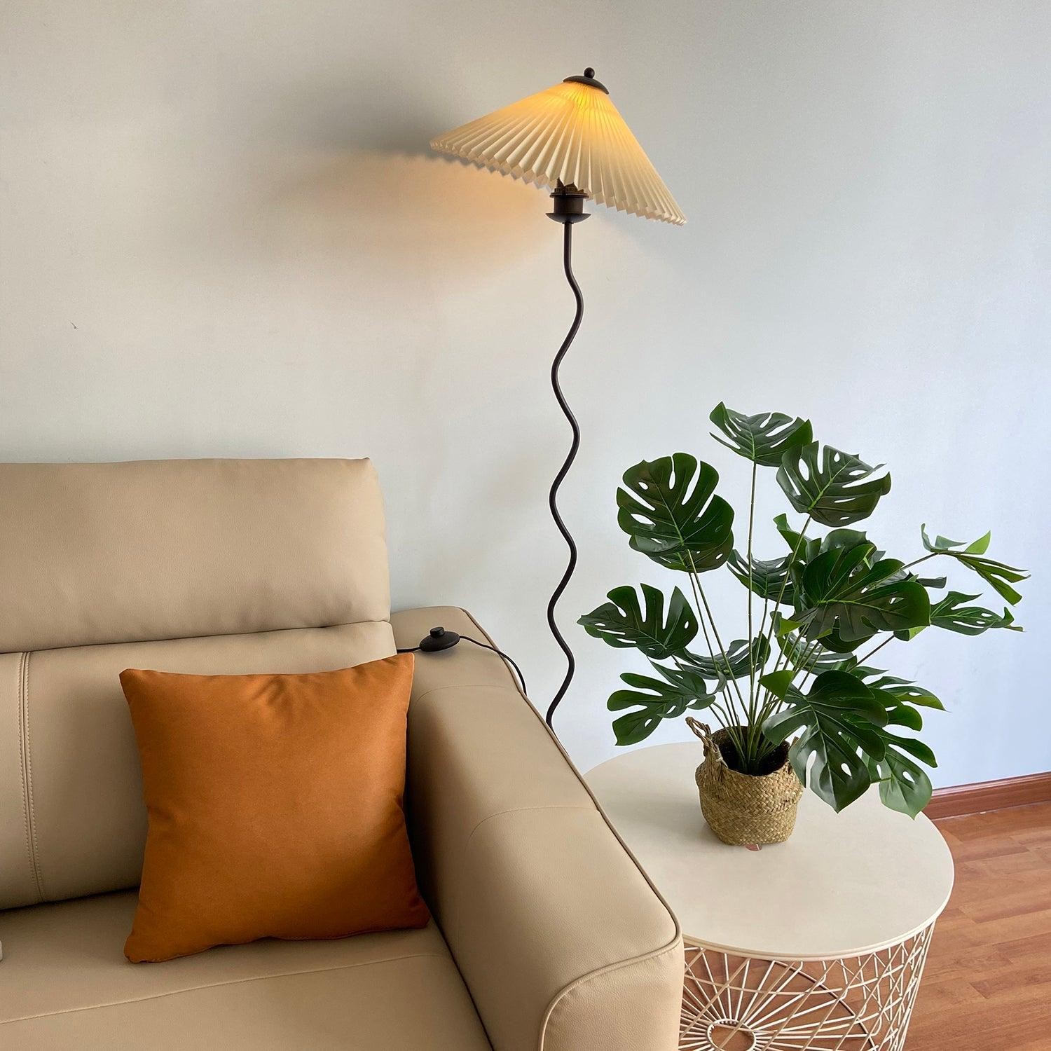 Waveform Exclusive Floor Lamp K672