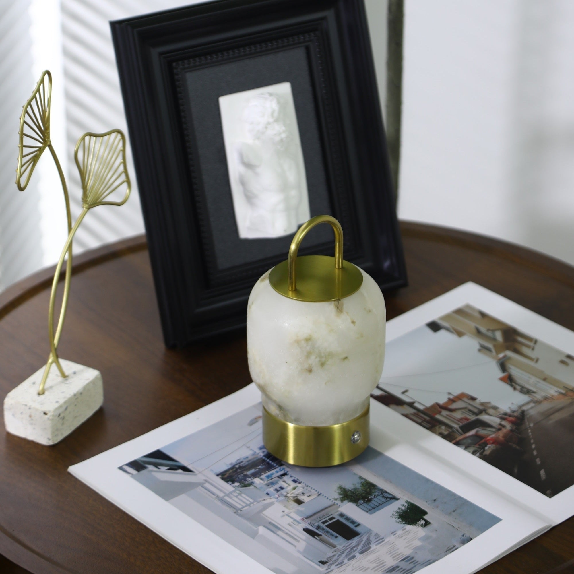 Alabaster Portable Rechargeable Table Lamp D397