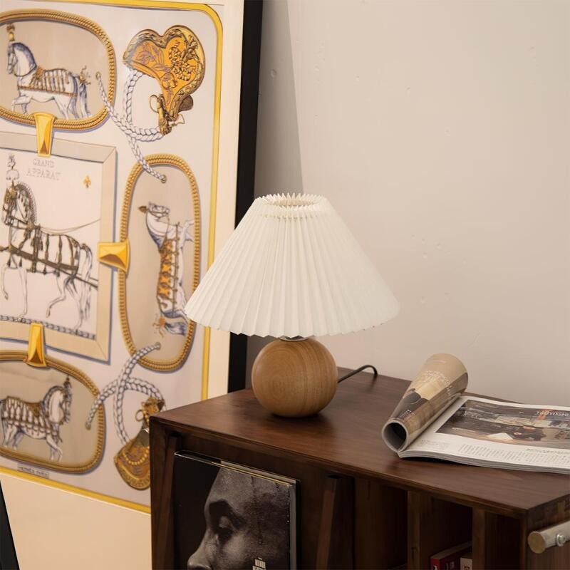 Pleated Wooden Table Lamp For Living Room K09
