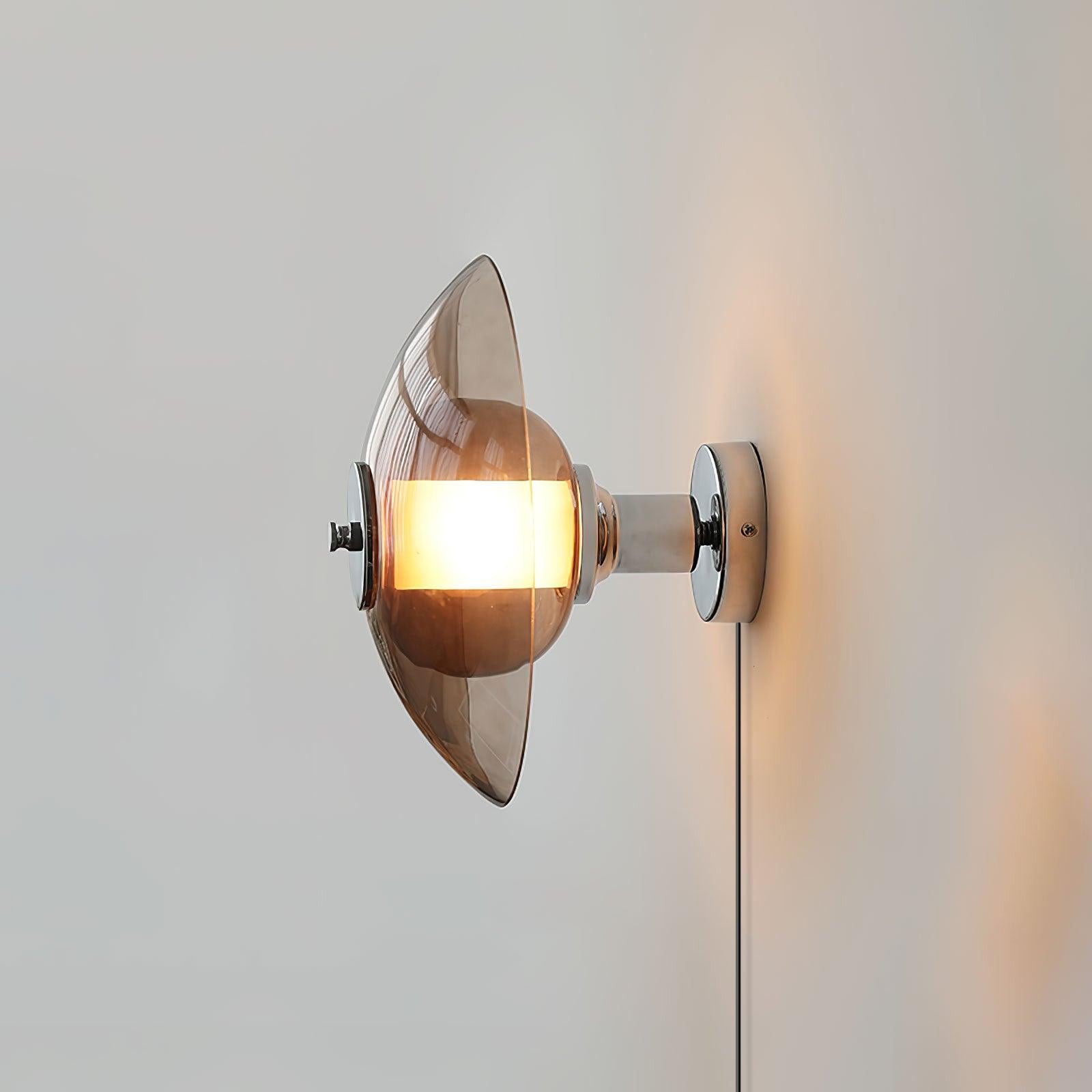 Flying Saucer Plug-in Wall Light K392