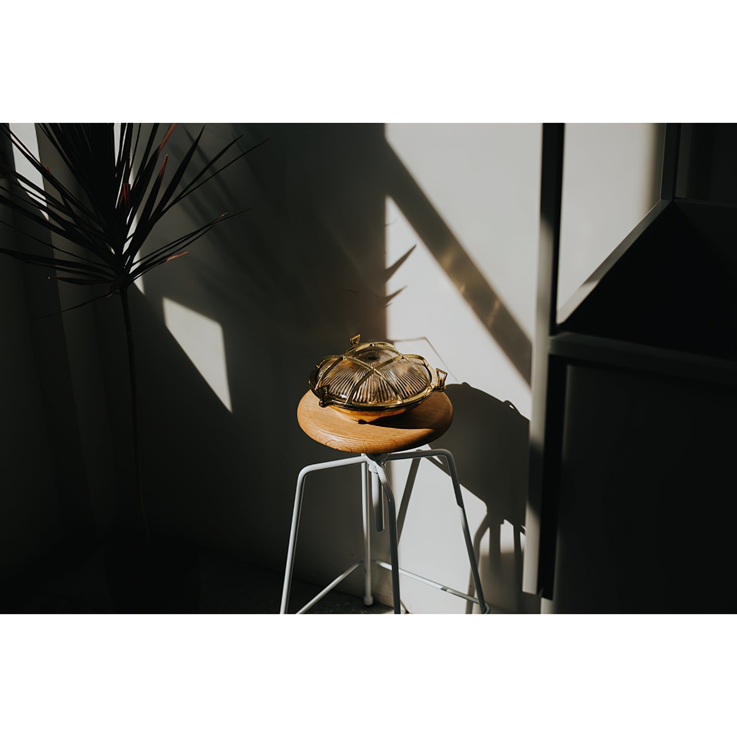 Fremantle Brass Bunker Sconce D636