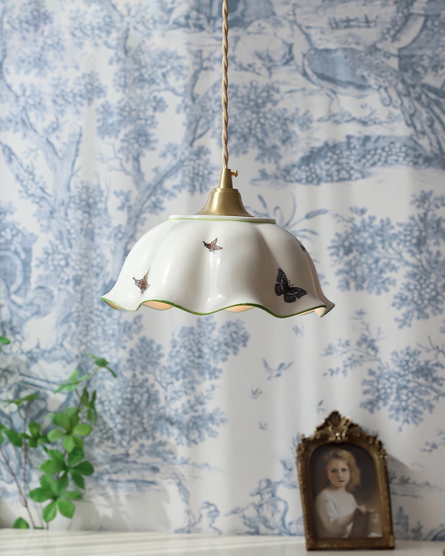 Butterfly Ceramic Pendant Lamp K985