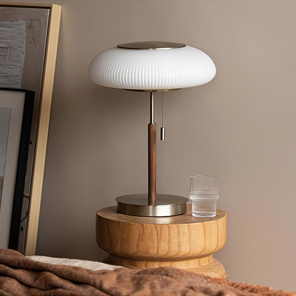 White Beautiful Luxury Fashion Metal Table Lamp K496