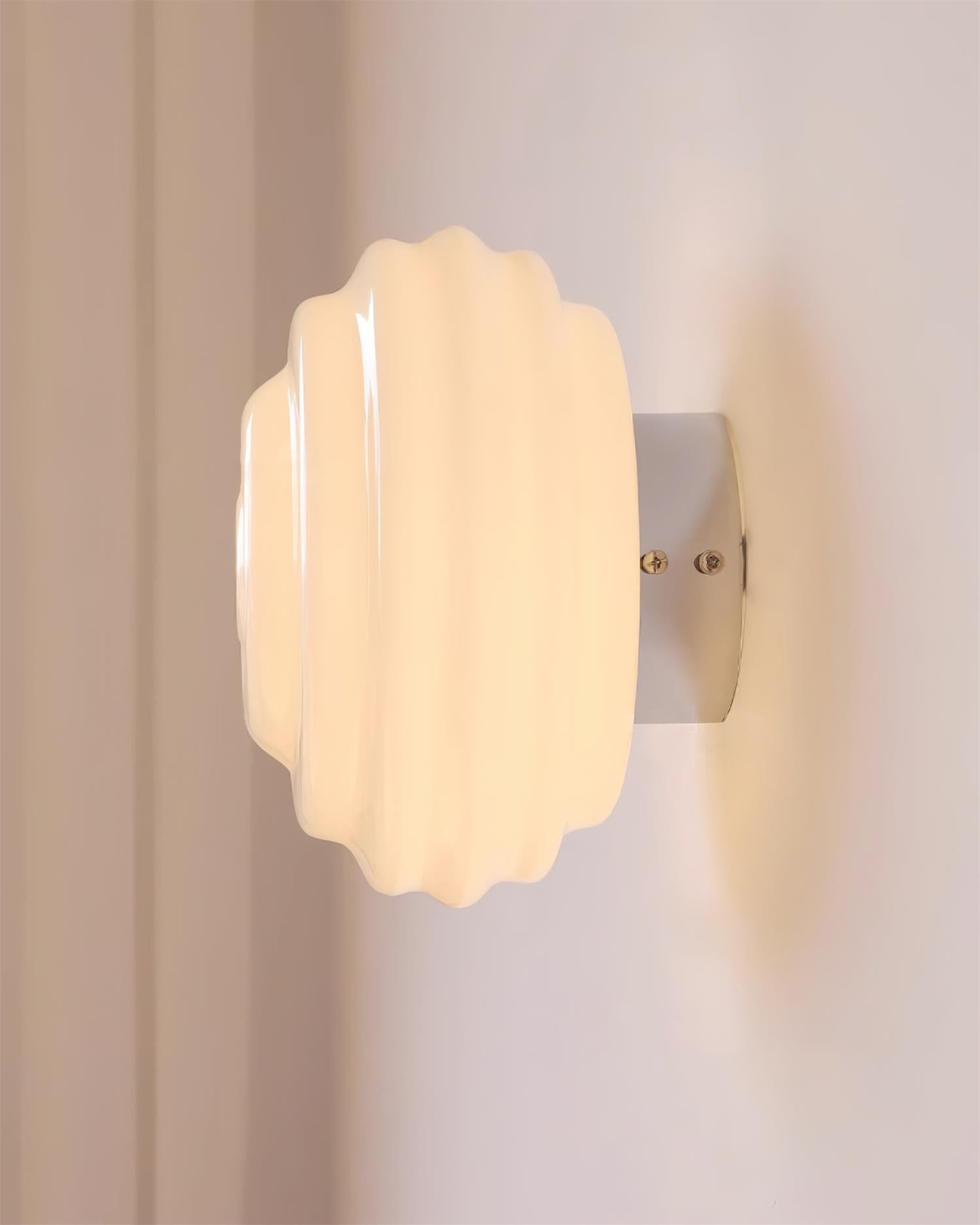 Beverly Wall Light D18
