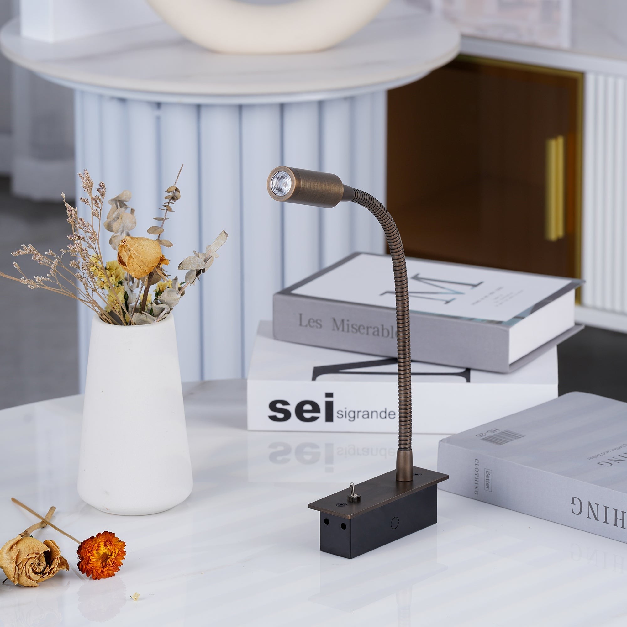LED Bedroom Art Deco Wall Light K1042