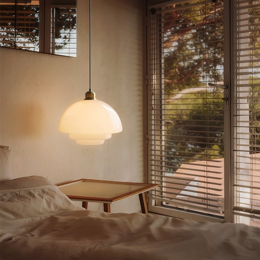 Retro Art Decor Milk Glass Pendant Light - Stylish Hanging Lamp for Dining Room K65