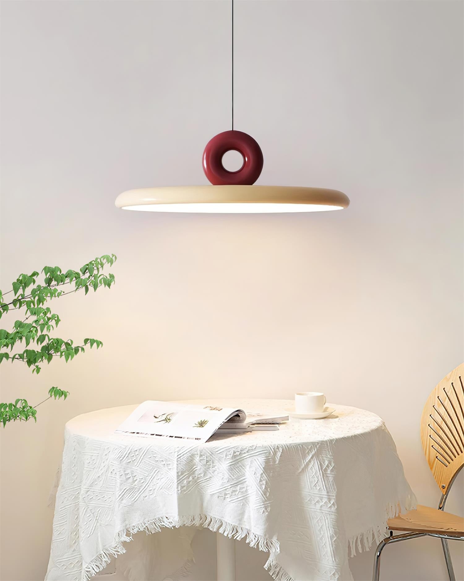 Cream Style Vertical Flying Saucer Pendant Lamp K343