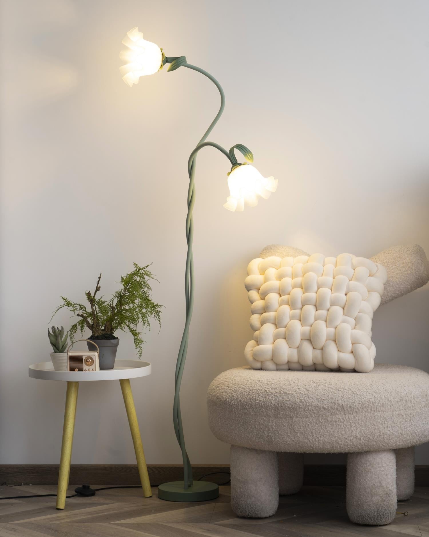 Creative Multi-Head Winding Flower Shape Floor Lamp K286