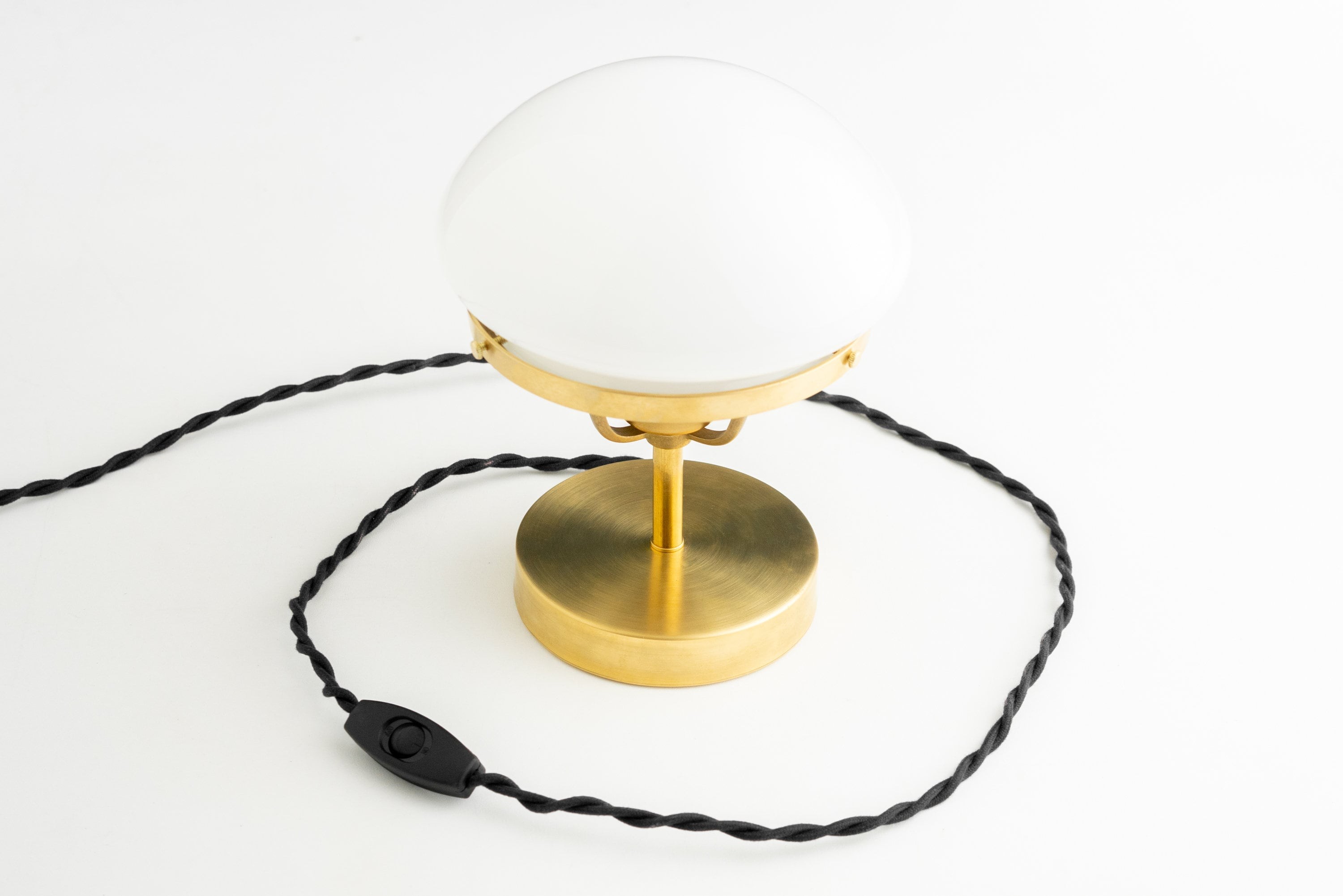 Ornato Luxe Modern Brass or Black Table Lamp K1486