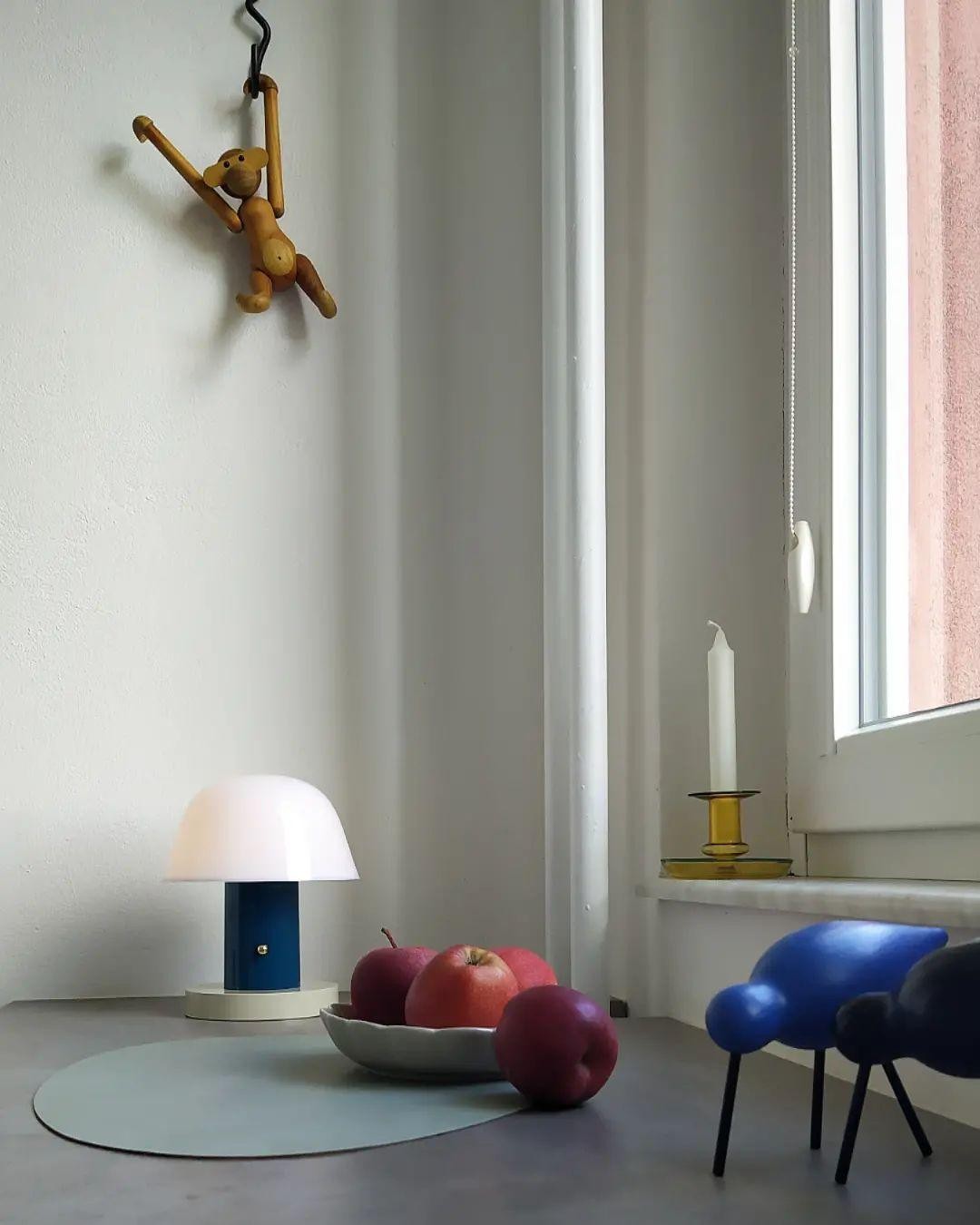 Minimalist Mushroom Cordless Table Lamp K533