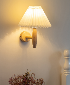 Wooden Wall Lamp