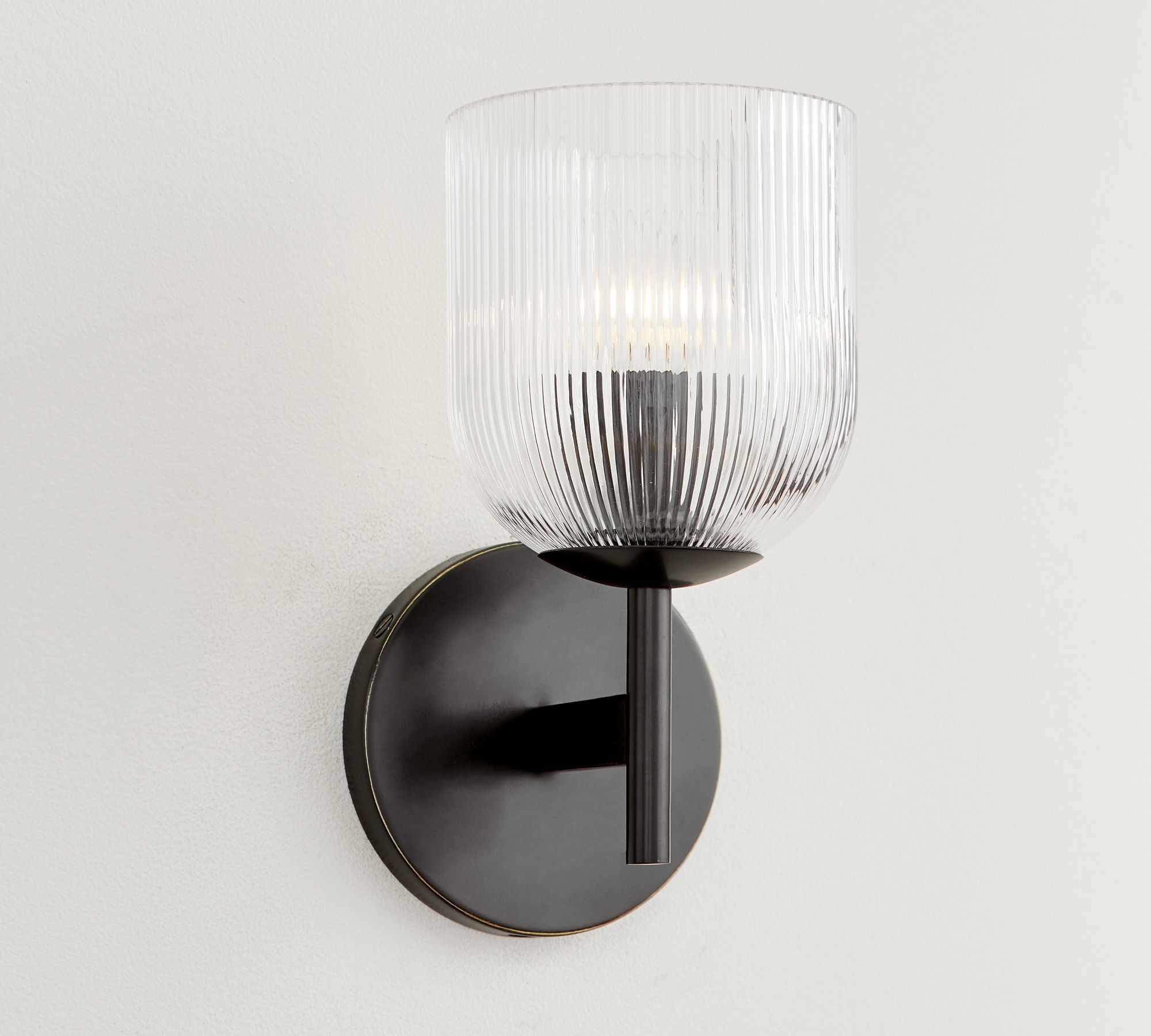 Bravira Ribbed Glass Wall Sconce - Wall Light for Living Room and Hallway K1326