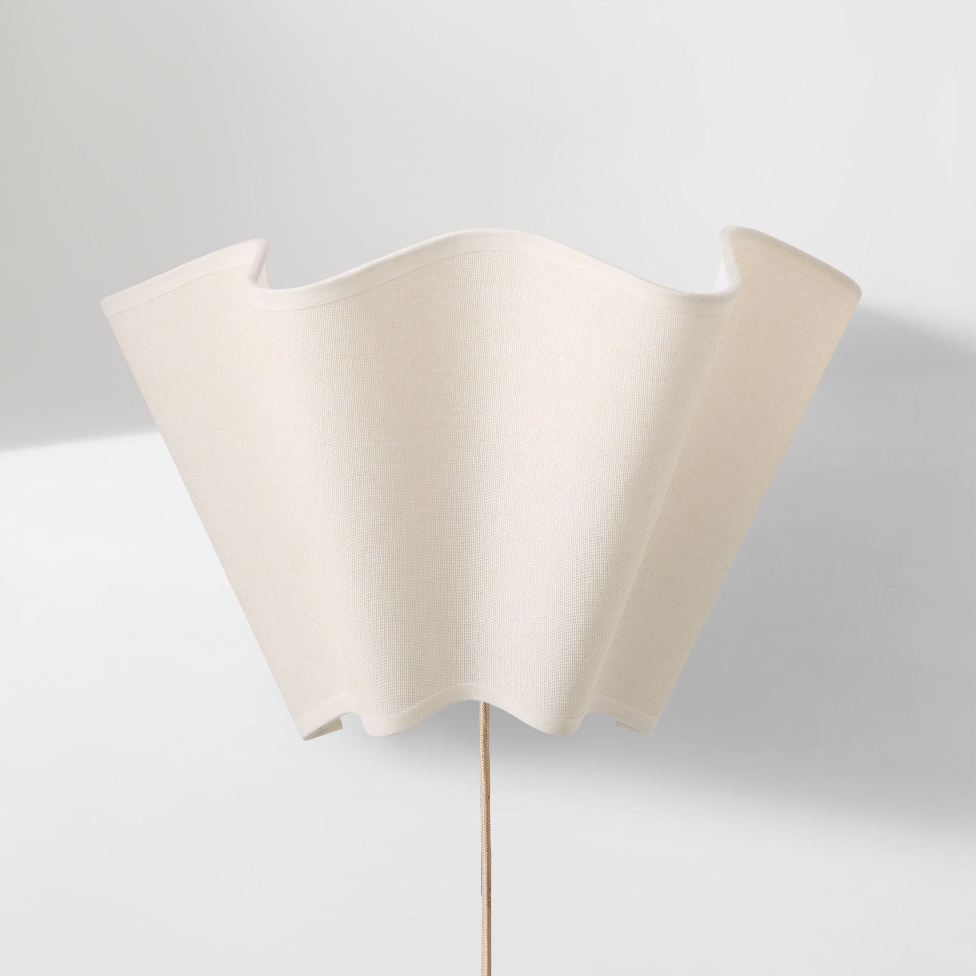 Oslan Linen Shade Plug In Wall Lamp - Elegant Cruved Wall Sconce for Living Room K1145