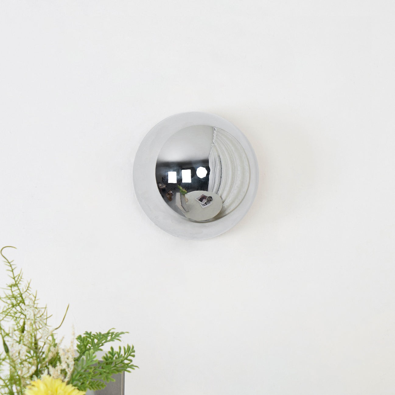 Round Metal Wall Lamp K1079