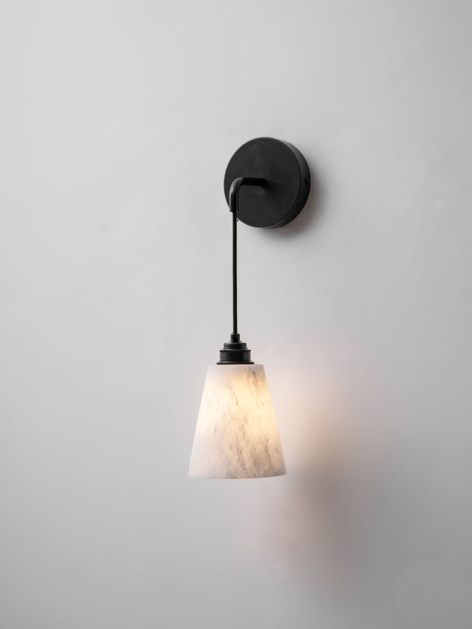 Droplet Alabaster Wall Lamp D403