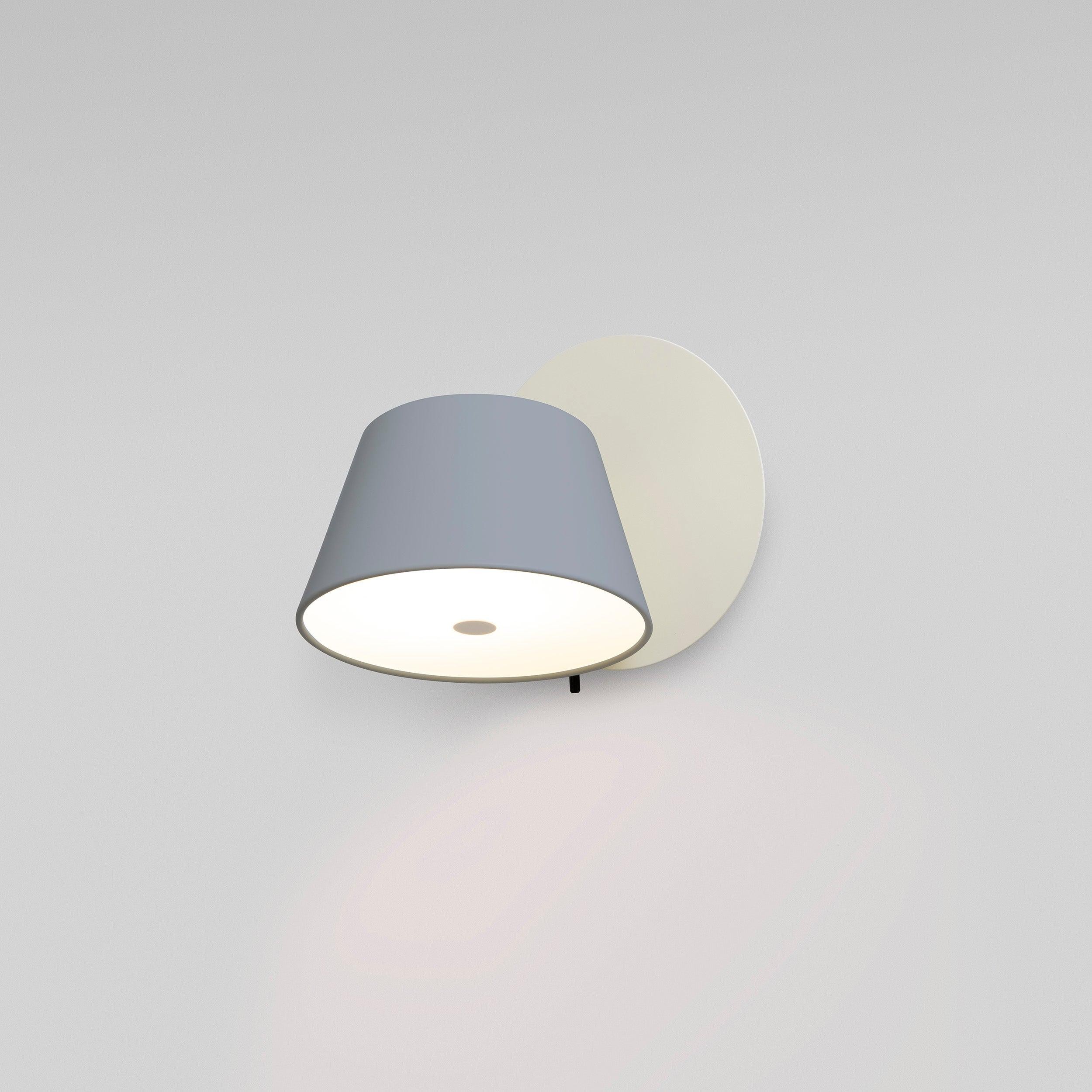 Simple Bedroom Bedside Reading Wall Lamp K334