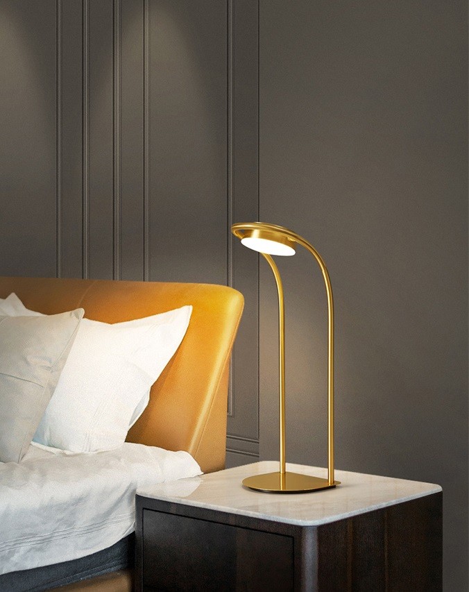 Copper Light Luxury Table Lamp