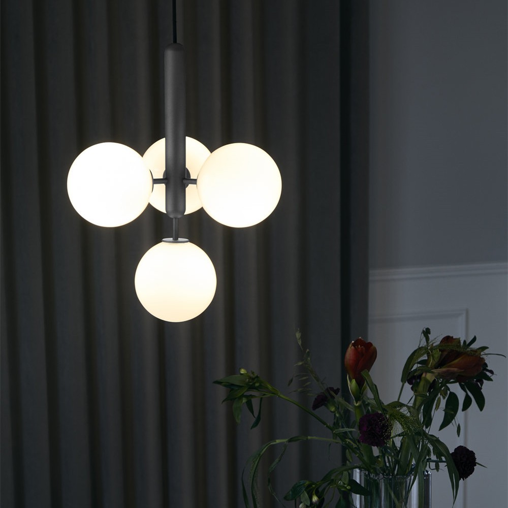 Miira Pendant Light